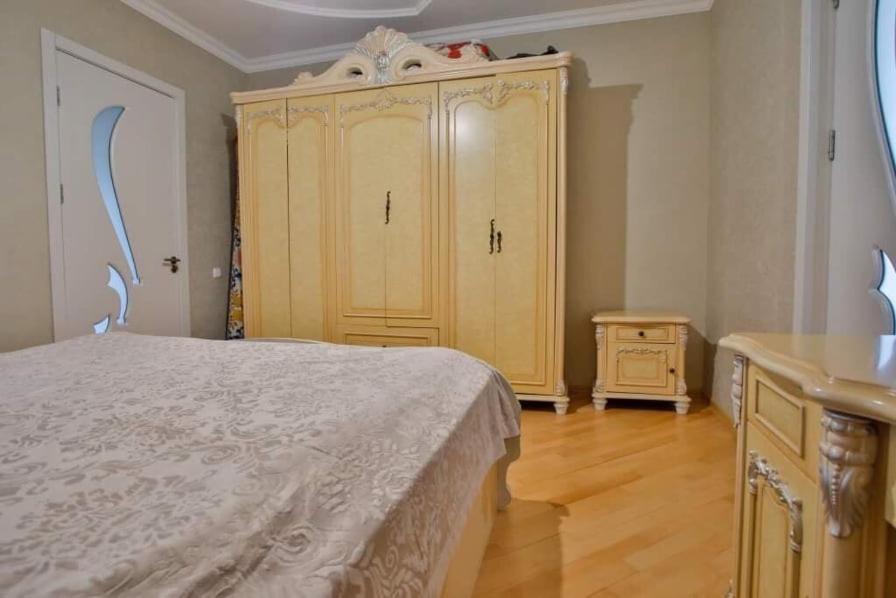 Nana'S Apartment Kutaisi Zewnętrze zdjęcie